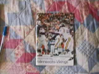 1976 Minnesota Vikings Media Guide Yearbook Press Book Program 1977 Bowl