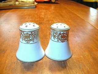 Pr Vintage Noritake Salt & Pepper Shakers In 16034 Christmas Ball Pattern 175