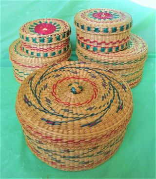 Complete Set Of 5 Finely Woven Vintage Nesting Baskets - All 5 With Covers Xlnt