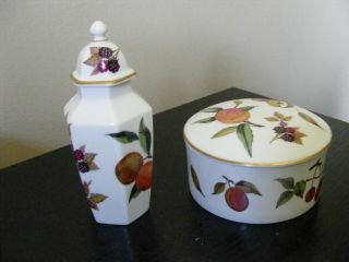 Vintage 1974 Royal Worcester Arden Trinket Box,  Lidded Vase / Jar