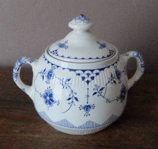 Vintage Furnivals Blue & White China Denmark Pattern Covered Sugar Bowl