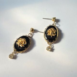 Vintage Gold Tone Rose Black Cabochon Clear Rhinestones Dangle/ Drop Earrings
