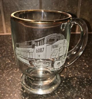 Vtg Union Pacific Railroad Diesel Engine 6087 Glass Mug Etched Train 5.  25 " Tall