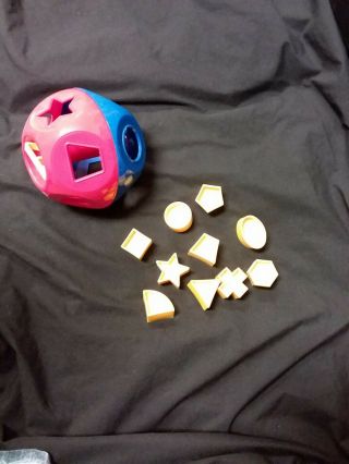 Complete Vintage Tupperware Shape - O - Ball Child’s Toy W/ All 10 Shapes Set.
