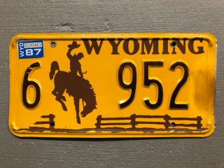 Vintage Wyoming License Plate Bucking Bronco Yellow/brown 6 - 952 1987 Sticker
