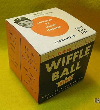 Pete Rose Wiffle Ball Regulation Softball Size,  Cincinnati Reds