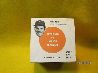 Pete Rose Wiffle Ball Regulation Softball Size,  Cincinnati Reds 2