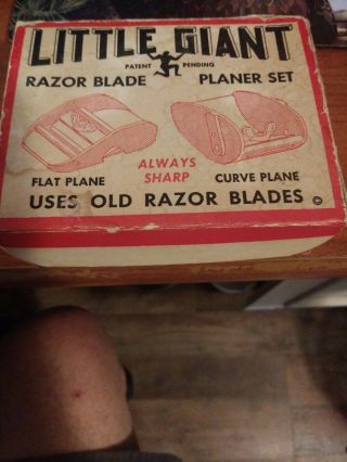 Vintage Little Giant Razor Blade Thumb Planer Set Flat & Curved Mini Plane