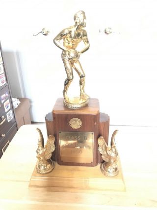 Vintage 1950 Trophy,  Basketball Figural Trophy