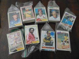 4 Pound Box Of Vintage Baseball Cards 859 Total 1960s - 1987