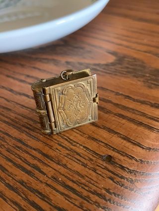 Victorian Antique Brass Gold Pendant Souvenir Photo Album Locket French Mini Sz