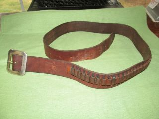 Vintage Hunter Leather.  22 Ammo Belt - Size Medium For 32 " - 38 " Waist - Has Issue