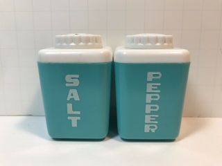 Vintage Plastic Lustro Ware Aqua Salt And Pepper S&p Shakers