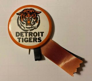 Vintage 1960’s Detroit Tigers Pin W/ribbons