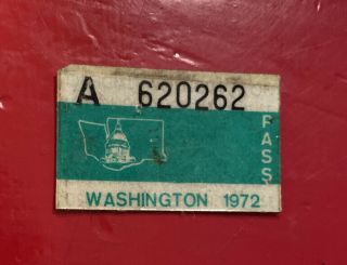 1972 Washington Passenger Vehicle License Plate Tag YOM Legal 3