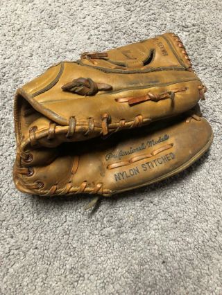 Vintage Stan Musial Hawthorne Baseball Glove