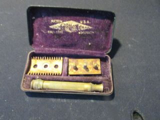 Old Vintage Valet Gillette Made In U S A Safety Razor In Metal Box