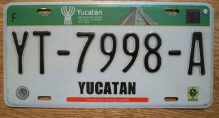 Single Mexico State Of Yucatan License Plate - Yt - 7998 - A - Camion