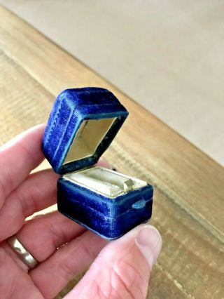Small Velvet Antique Ring Box.  Vintage Jewelry Box.  Antique Jewellery Box