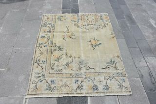 Faded Rug,  Vintage Turkish Rugs 3.  6 X 4.  5 Ft Or 109 X 136cm 1320e