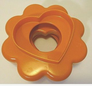 Tupperware Nesting Cookie Cutters - Complete 5 Piece Set - Vintage Harvest Orange