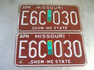 Vintage Matched Pair 1996 Missouri Metal License Plate Show - Me - State Apr E6c 030