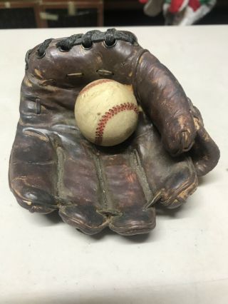 Baseball Glove And Ball Figurine S.  S.  Sarna Resin 1998 Vintage Paperweight