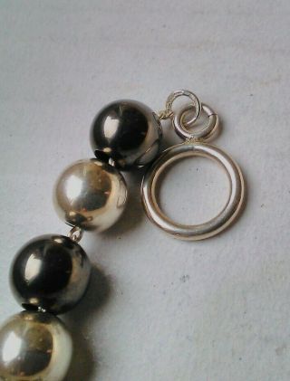 Stunning,  Quality,  Vintage Sterling Silver.  Black And Silver Ball Bracelet. 3