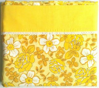 Vtg.  Dantrel Bedsheet Full Flat Retro Yellow Roses Flower Power No Iron Muslin