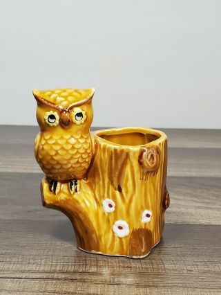 Vintage Yellow With White Flowers Owl On A Stump Toothpick Holder/ Mini Planter