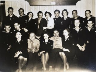 1945 Vtg Ww2 Wac Wav Navy Group Photo Women’s Army Corp York City Town Club