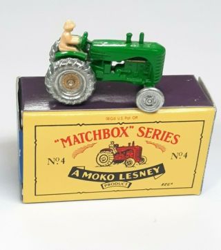 Matchbox Series No.  4 A Moko Lesney Green Tractor Dicast Car With Driver Vintage
