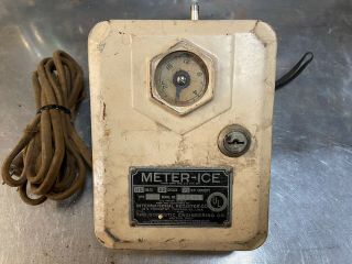 Vintage Antique Meter - Ice General Motors Gm Frigidaire Coin Meter “rent - To - Own”