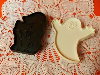 Vintage Hallmark Cards Inc.  Friendly Cat & Ghost Halloween Cookie Cutters