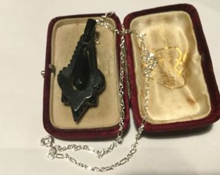 Antique Victorian Whitby Jet Mourning Pendant & Silver Chain