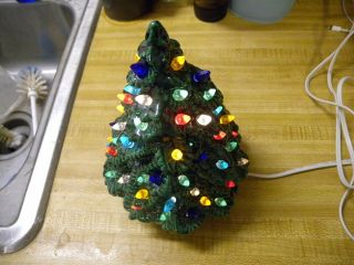 Vtg 8 1/2 " Nowell’s Ceramic Mold 2 Pc Green Lighted Christmas Tree Color Bulbs