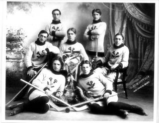 1 - 8 X 10 Vintage Photo Of The 1906 Kenora Thistles Famous Hockey Team