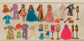 Four Vintage 1970s Topper Dawn And Friends Dolls,  Clothes Topper Dawn & Friends