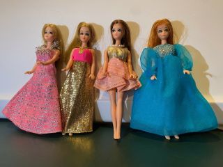 Four Vintage 1970s Topper Dawn And Friends Dolls,  Clothes Topper Dawn & Friends 2
