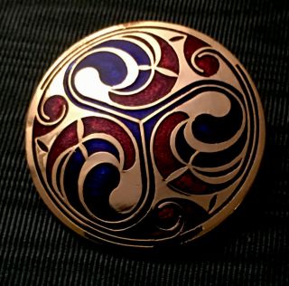 Vintage Signed Celtic Sea Gems Enamel Gold Tone Spiral Round Brooch Cloisonne