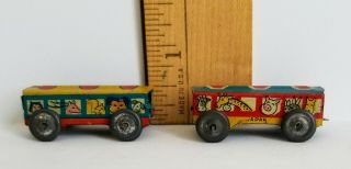 2 Vintage Little Tin Toy Train Cars For Zoo Animals Japan 1950 