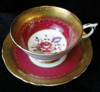 Vintage Paragon A4027 Bone China Tea Cup & Saucer Heavy Gold Floral Center