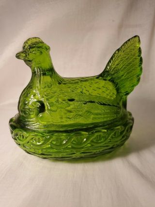 Vintage Green Glass 6 1/4 " X 5 1/2 " Glass Hen On Nest Nesting Hen Covered Candy
