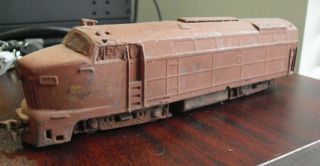 Vintage Ho Scale Custom Well Worn Weathered Non - Powered Roco Red Locomotive