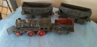 Nonpareil Antique Tin Toy Train Engine And Cars