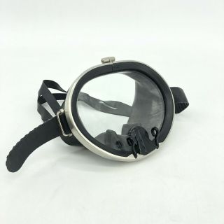 Vintage Voit Scuba Dive Mask Oval Glass Purge Valve With Nose Piece Levers 60 