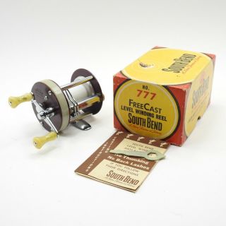 Vintage South Bend No.  777 Level Winding Freecast Casting Reel.  W/ Box.