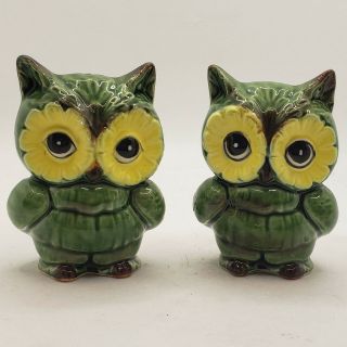 Vintage Hand Painted Ceramic Green Owl Birds Salt And Pepper Shakers