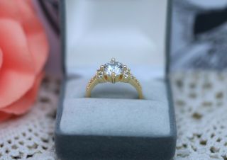 Vintage Antique Jewellery Gold Ring White Sapphires Dress Jewelry Size R 9