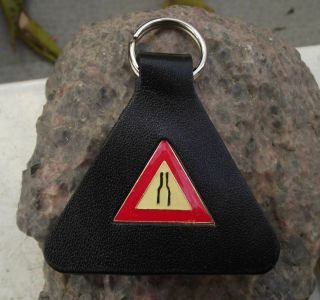Vintage Barum Tyres Tire Leather Keyring Key Chain Ring Road Narrow Warning Sign